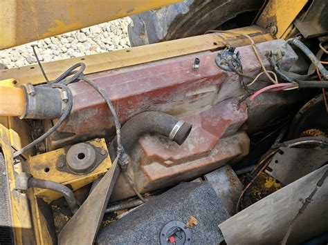 how to remove fuel tank lx875 new holland skid steer|skidster lx565 fuel tank removal.